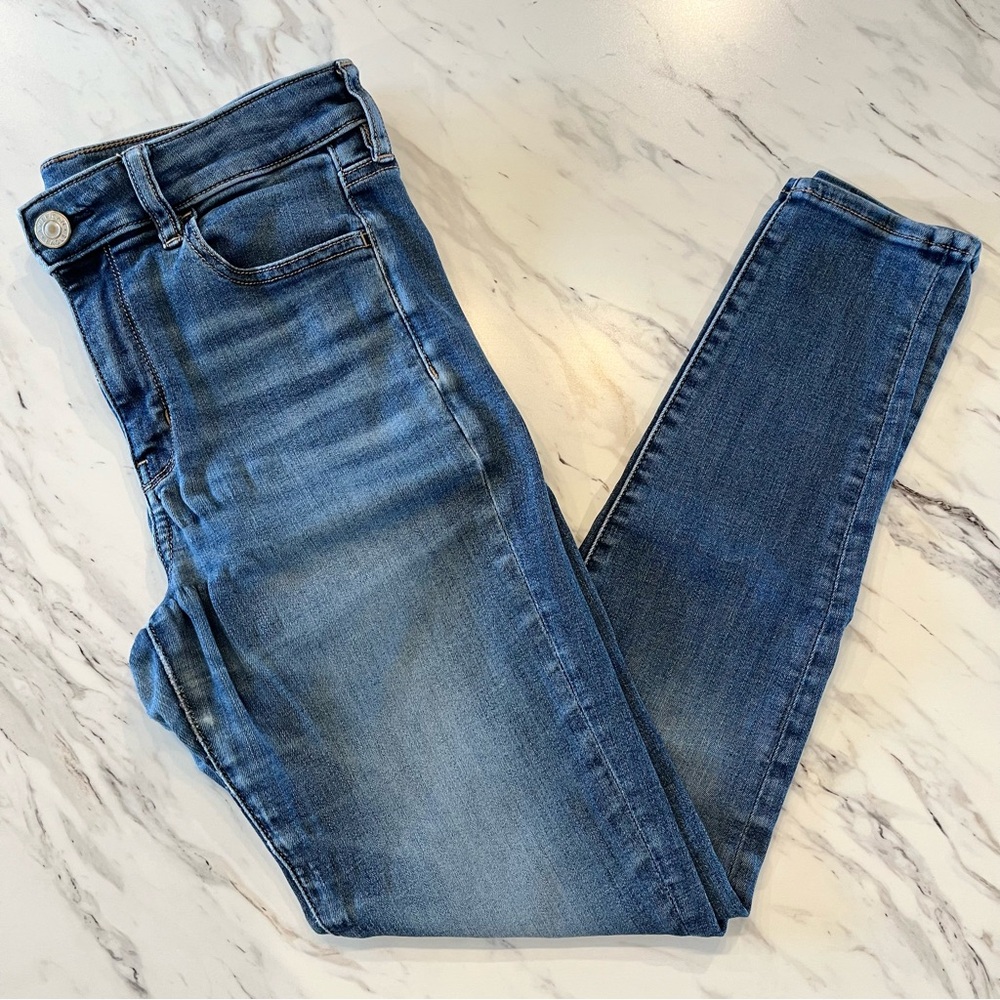American Eagle Women's Size 8 Regular Next Level Stretch High Rise Jegging Jeans